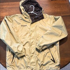 Columbia Men's Beige Raincoat